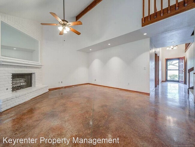 Foto del edificio - 4 br, 2 bath House - 9143 S Maplewood Ave