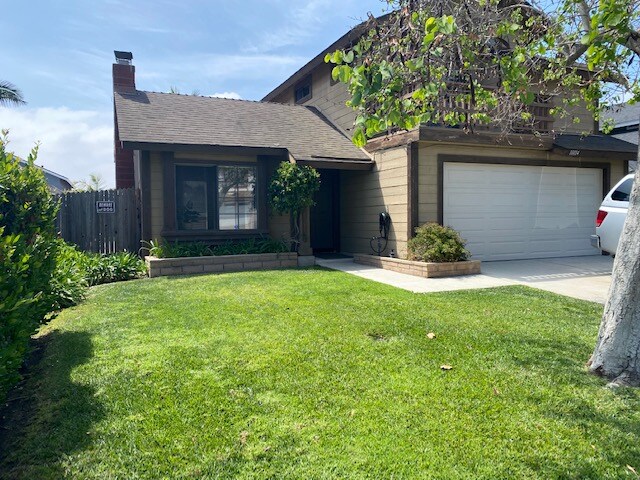 Foto principal - 10114 Jamestown St