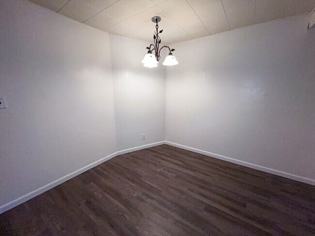 comida - 103 Hillcrest Dr