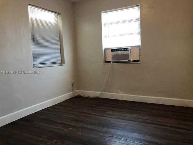 Foto del edificio - 1801 NW 2nd Ct