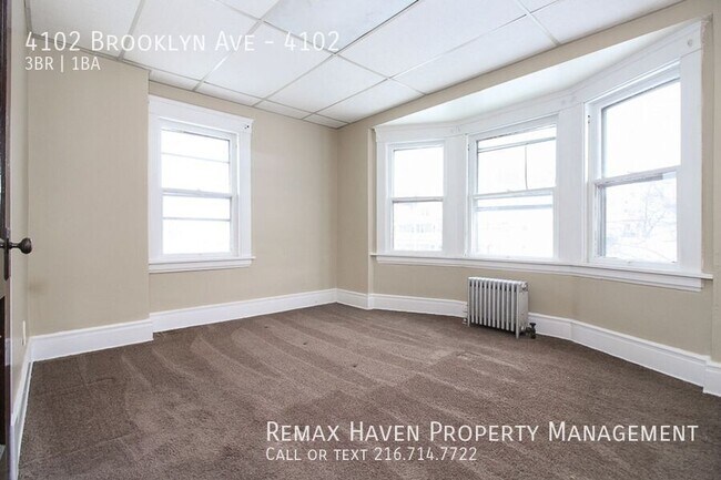 Foto del edificio - 4102 Brooklyn Ave