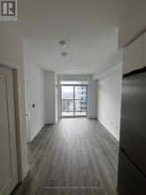 Building Photo - 5105-5105 Hurontario St