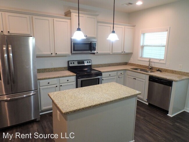 Building Photo - 4 br, 3 bath House - 445 Summerlin Boulevard