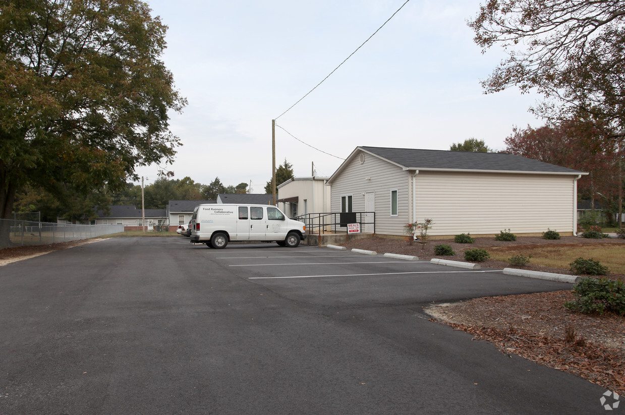 Foto del edificio - Smithfield Elderly Housing