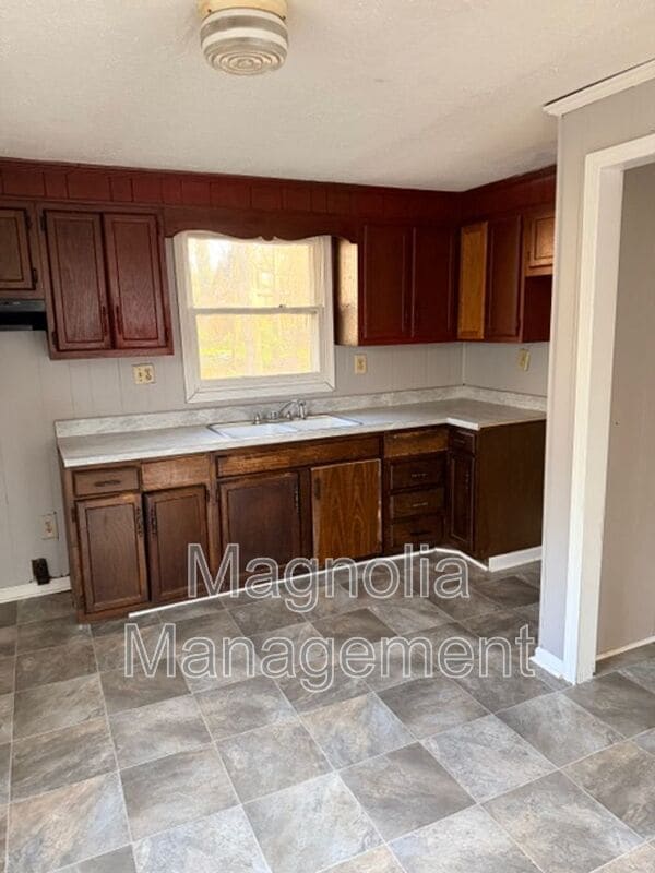 Foto del edificio - 204 Harrison Ave