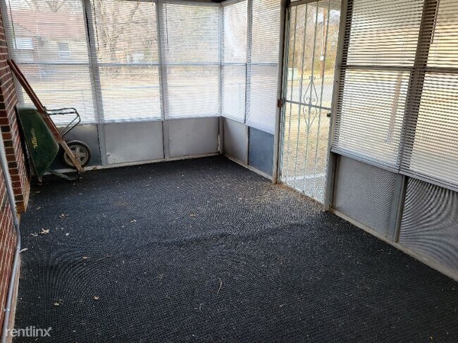 Foto del edificio - 4 br, 1 bath House - 1658 N. Bluff