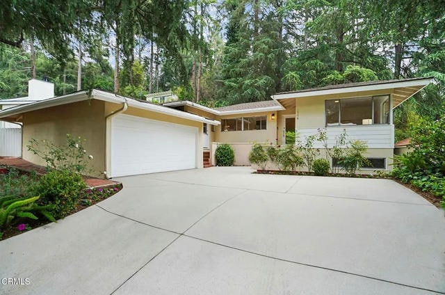 Building Photo - 5316 Palm Dr