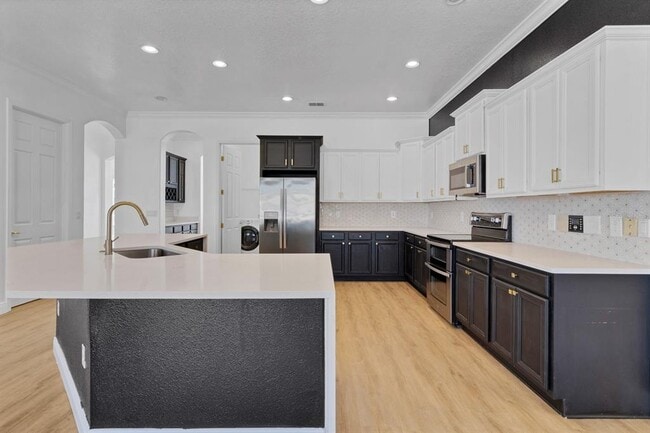 Building Photo - 1658 Swallowtail Ln