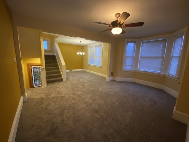 Open concept living/dining room - 3611 Purdue St