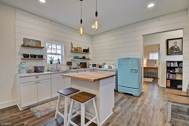 Building Photo - 1 br, 1 bath House - 1518 Columbia Avenue