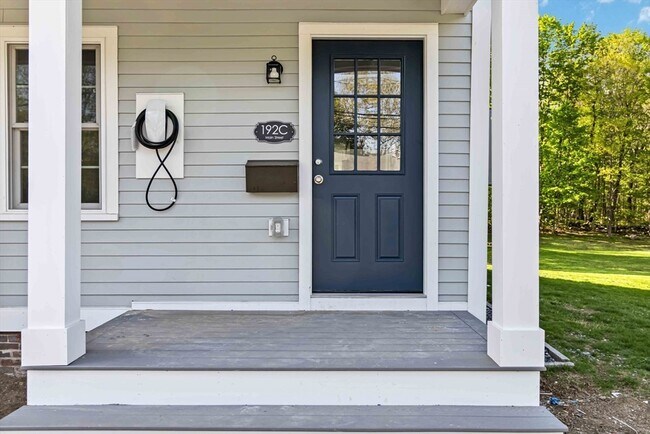 Foto del edificio - 192 Main St