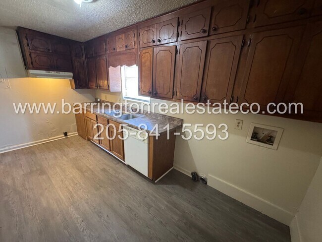 Foto del edificio - 1228 Fulton Ave SW