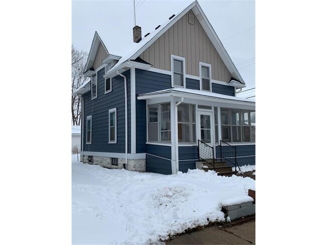 Building Photo - 522 View St