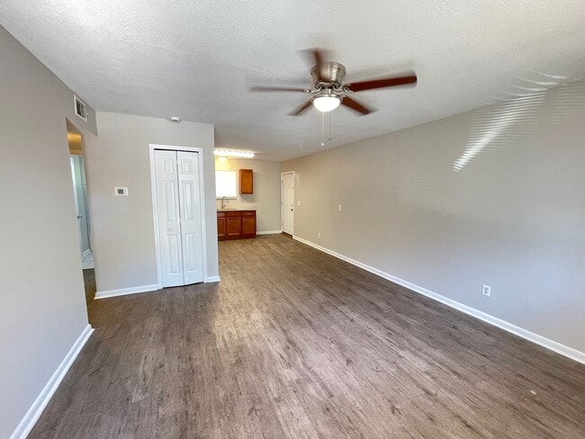 Building Photo - 5026 Westchase Ct