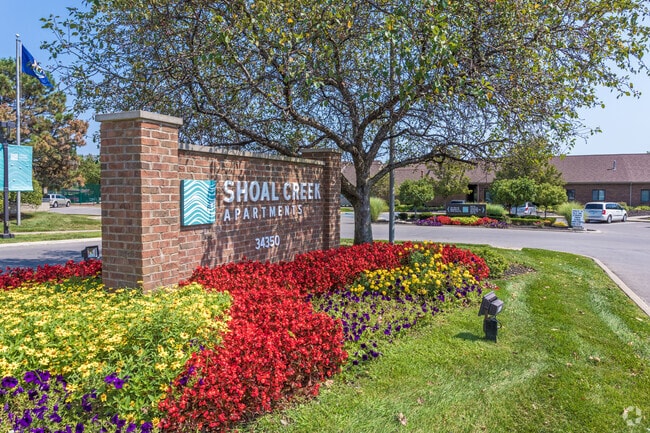 Building Photo - Shoal Creek