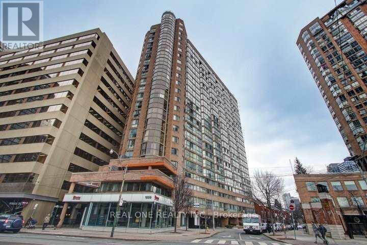 Photo principale - 1055-1055 Bay St.