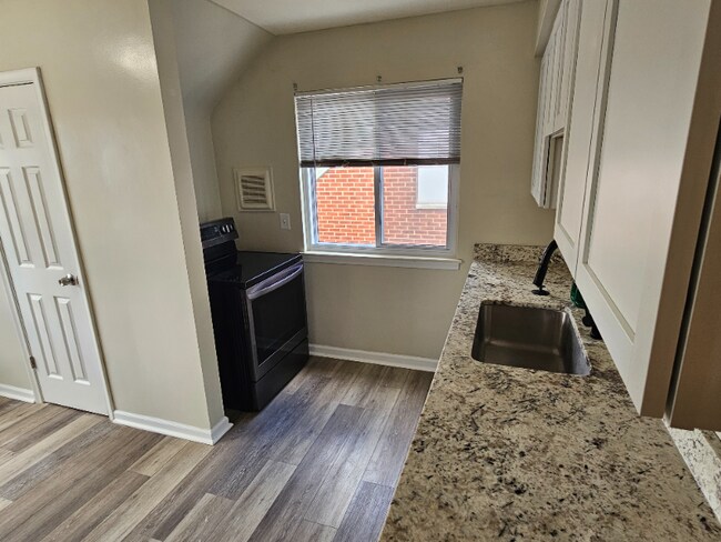 Foto del edificio - 17780 Marquette St