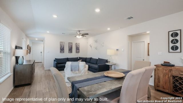 Foto del edificio - 4131 Blue Granite