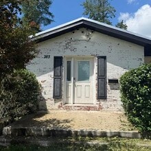 Building Photo - 783 Parklawn Ct
