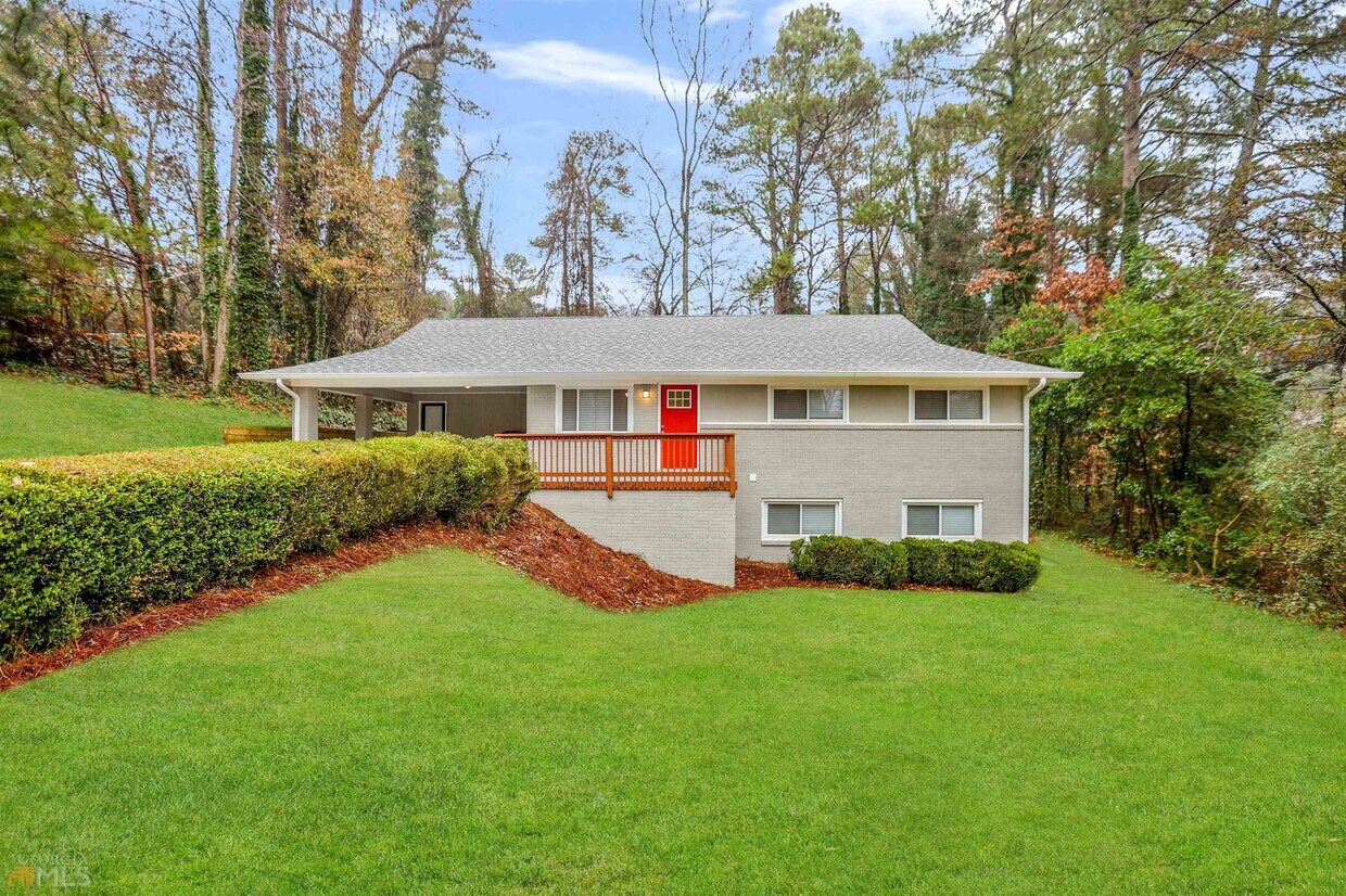 Primary Photo - 5161 Thistle Rd SE