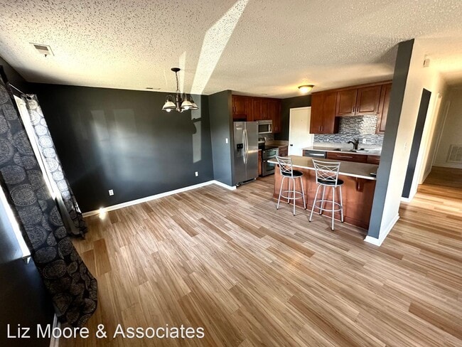 Building Photo - 3 br, 2 bath House - 2420 Palmetto Street