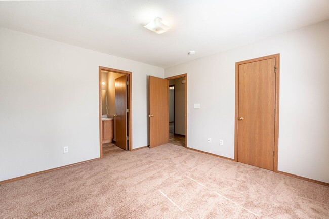 Foto del edificio - 319 E Marietta Ct