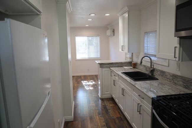 Foto del edificio - 211 N Huntington St