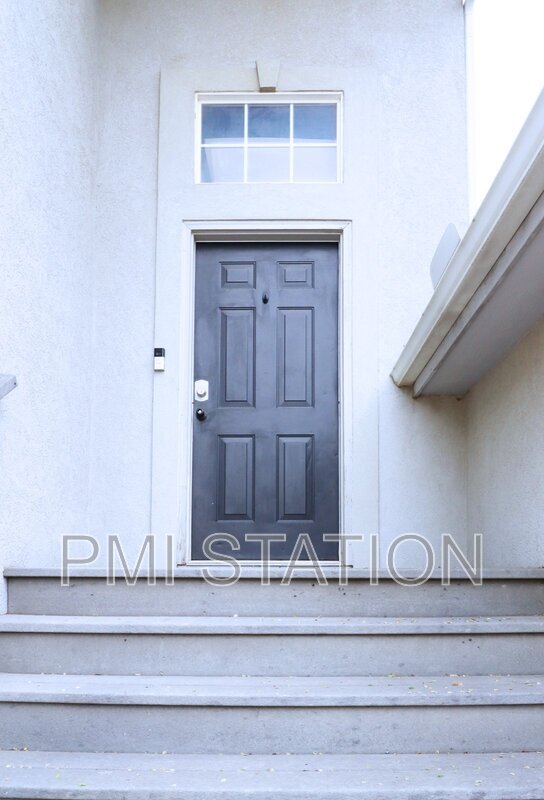 Building Photo - 726 S Woodson Ln