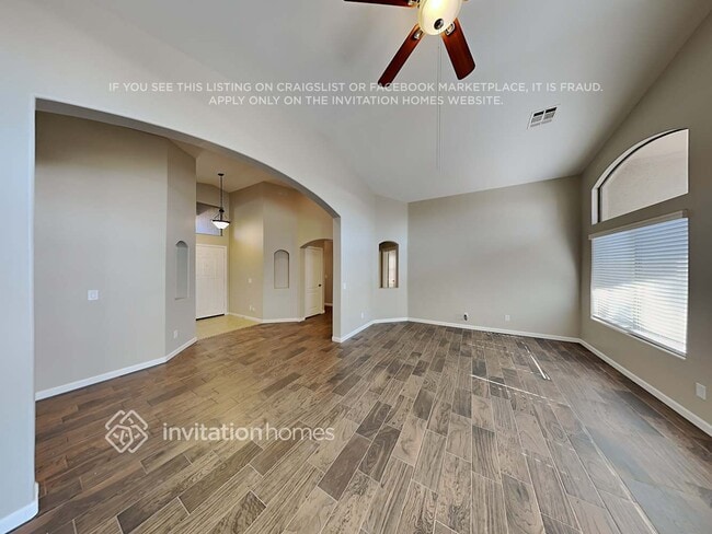 Building Photo - 34382 N Richardson Dr