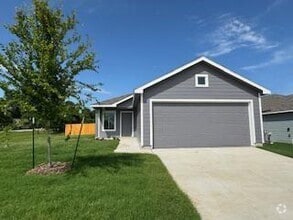 Building Photo - 1707 Temper Ln