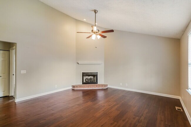 Foto del edificio - 178 Bradford Cir