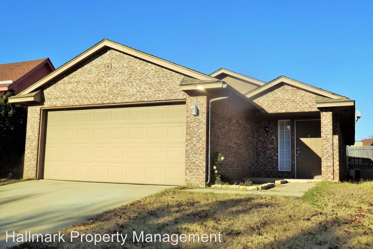 Primary Photo - 3 br, 2 bath House - 9201 Orchard Blvd.