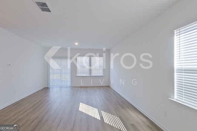 Foto del edificio - 216 Birch Ave