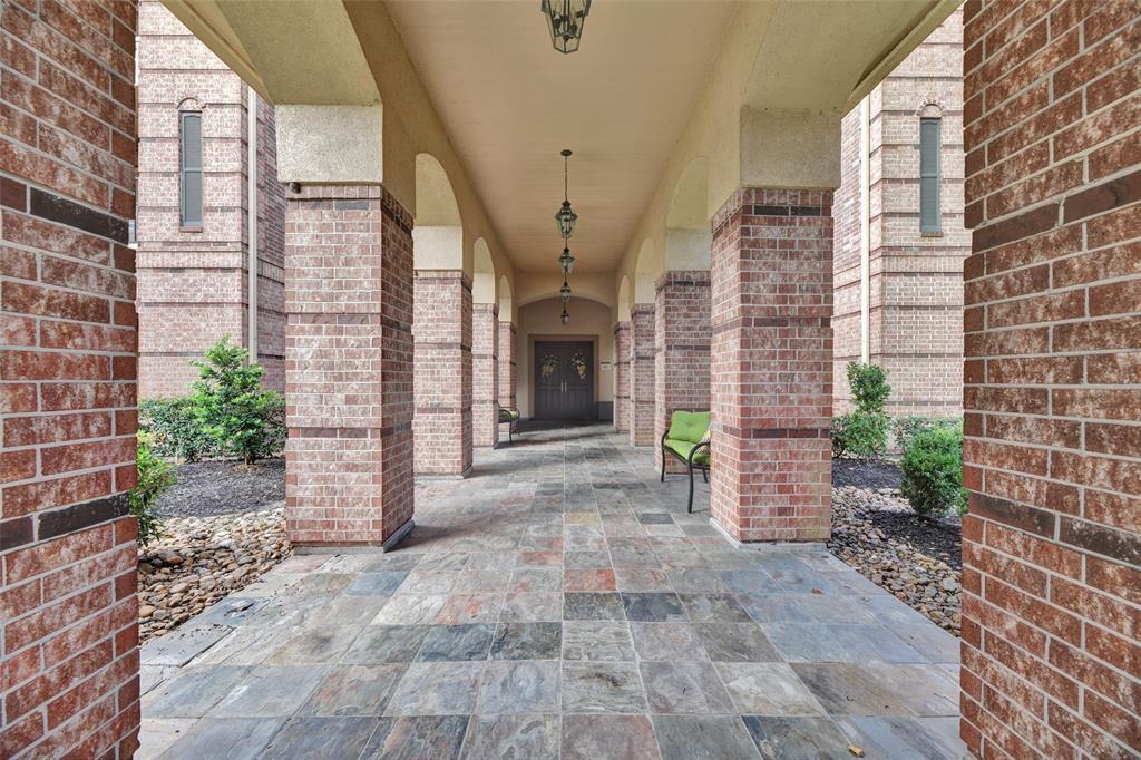Foto principal - 2815 Kings Crossing Dr