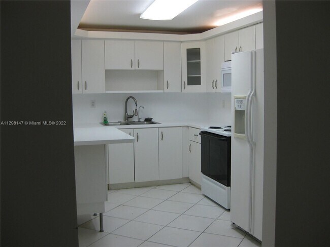 Foto del edificio - 1621 Collins Ave