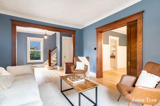 Foto del edificio - 240 Calkins Ave SE