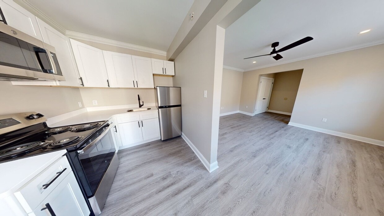 Photo - University City Associates Apartments