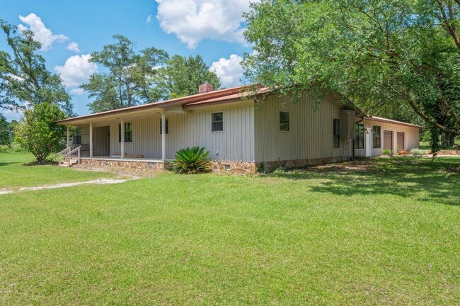 Building Photo - 803 Ingle Rd