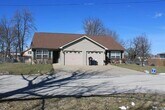 Primary Photo - 1011 Frick Ave