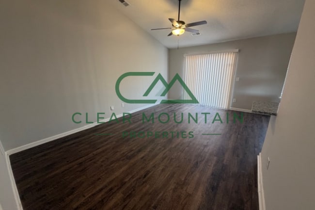 Building Photo - Move-in Special! Limited-Time Leasing Offer!