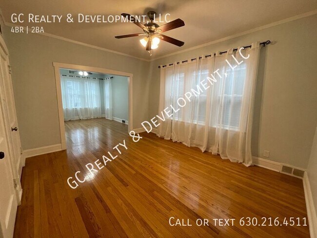 Building Photo - ***AVONDALE LOCATION / 4 BDRM + OFFICE / 2...