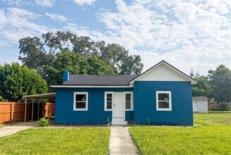 Building Photo - 520 E Juniata St