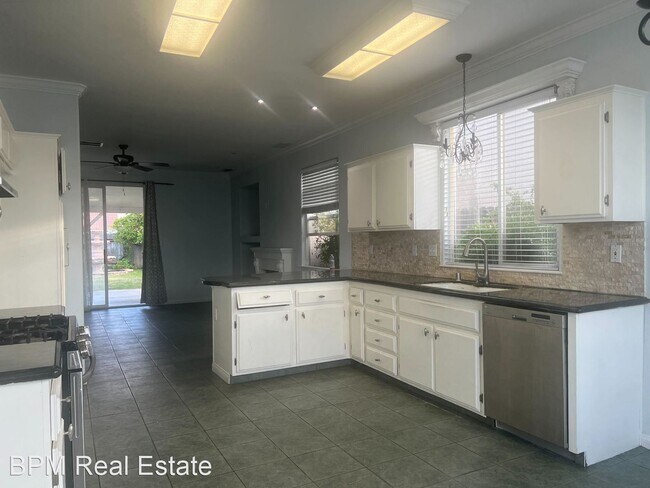 Foto del edificio - 3 br, 2 bath House - 8613 Mainsail Dr.