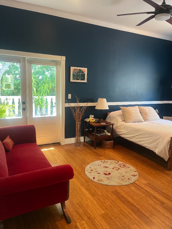 Foto principal - 1737 N Gardner St