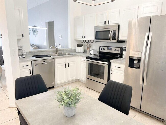 Foto del edificio - 1648 Oak Hill Trail