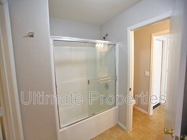 Foto del edificio - 22541 W Lasso Ln