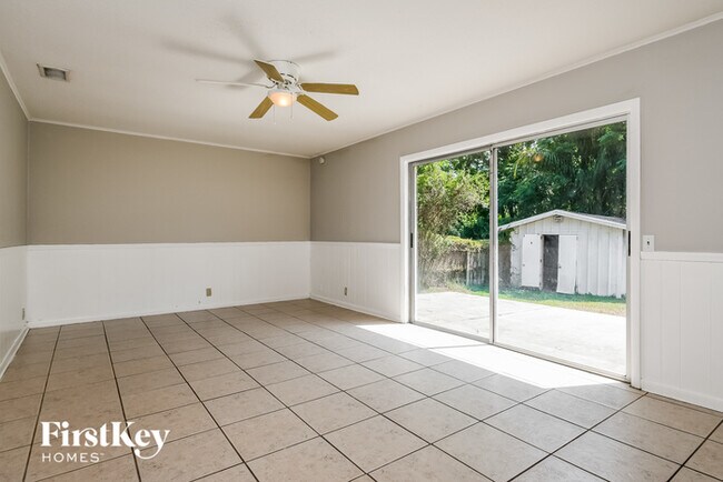 Building Photo - 196 Durrell Cir