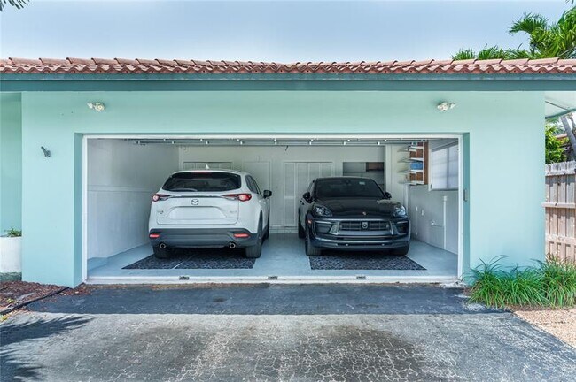 Foto del edificio - 3080 NE 43rd St