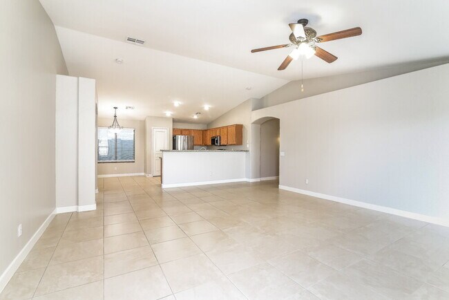 Building Photo - 29165 N Yellow Bee Dr