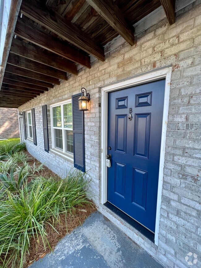 Best Luxury Pecan Grove Apartments for Rent Charleston, SC 2